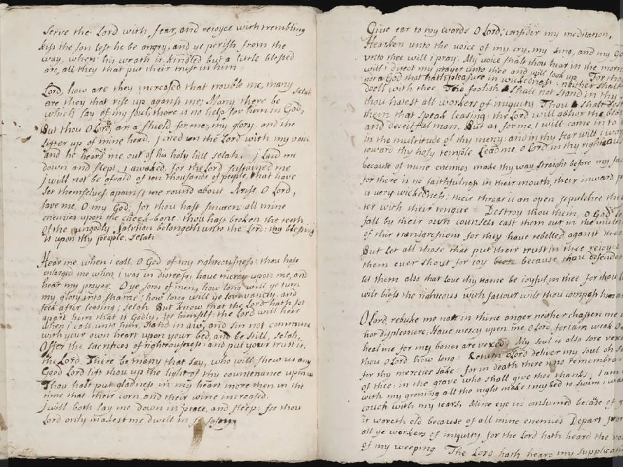 The distinctions between Financial Analytics and Business Analytics are examined here.