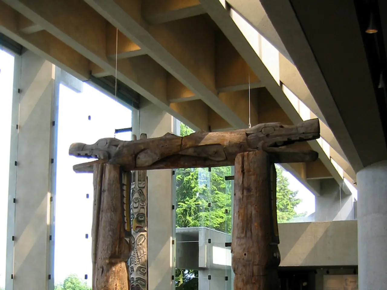 Regional Lead for Customer Service and Central Case Management (Male/Female/Diverse) in the Western...