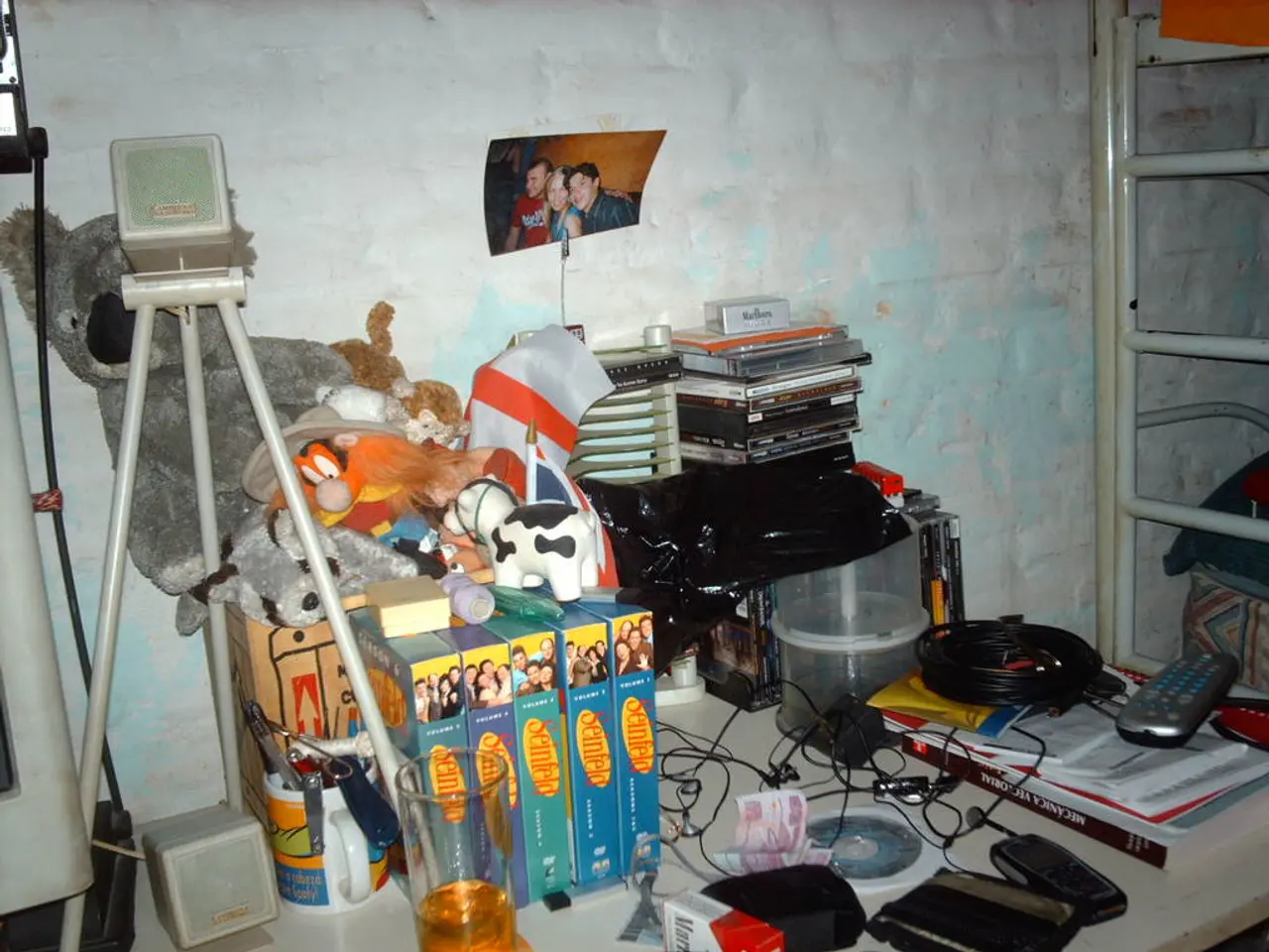 Cryptocurrency Chainlink proving its strength, leading market's growth.