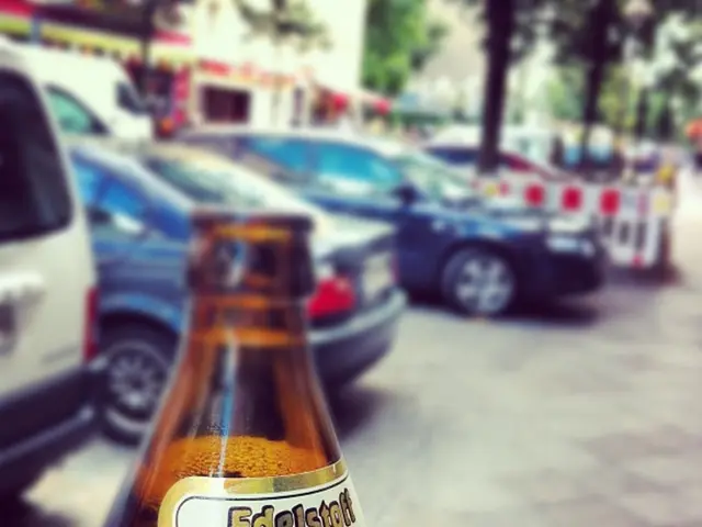 Oil spill on Thursday to lead to resumption of A2, impacting commuters and businesses.