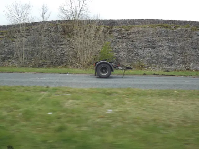 Road closures on 2 A5 lanes due to heat damage repair work.