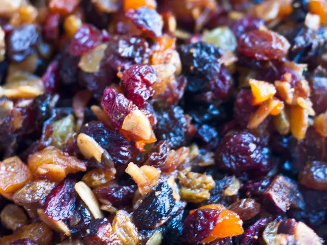 Oatmeal's Health Advantages: Discover 7 Reasons to Incorporate it into Your Diet and Simple Recipes...