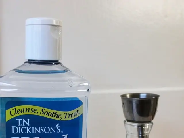 Calculating Risk Value (VaR) for Financial Asset Mixes