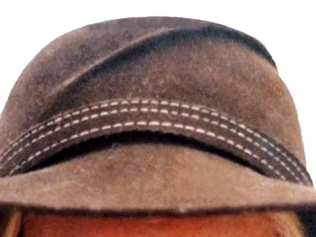 What Index Fund Exhibits Lower Deviation from Benchmark Performance?