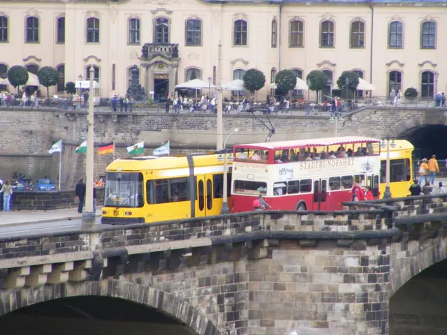 Device intended for securing heavy loads during experimental stress tests.