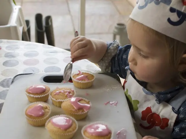 Government Disburses Financial Aid to Families - Each Child Qualifies for Up to € 3,000