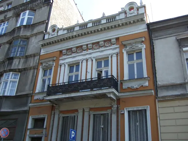 Information on purchasing a property without compliance to building regulations