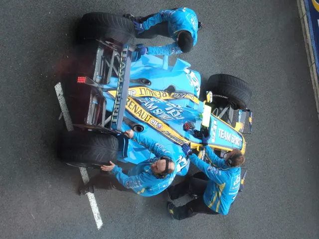 Notable surge of 46.6% in sales for this German business vendor