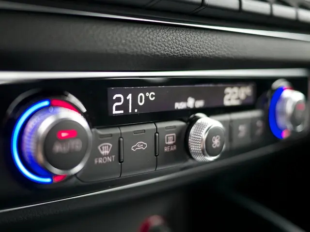 Nvidia to Comply with Regulations after US Government Announces 15% Share in H20 Chip Sales...