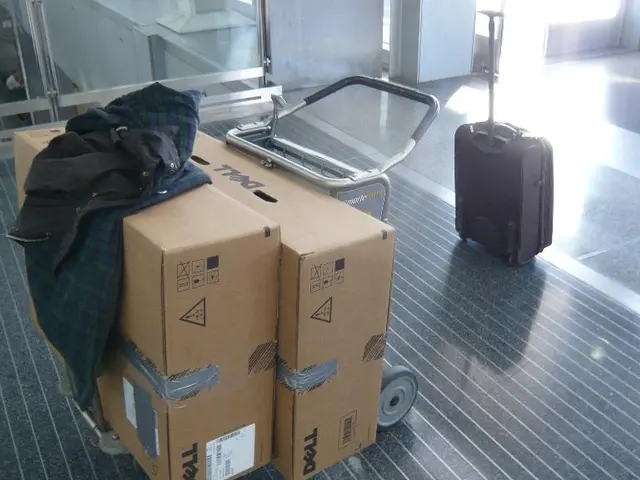 Millions of euros in cash are shipped from Ukraine to Latvia by Ukrainians.