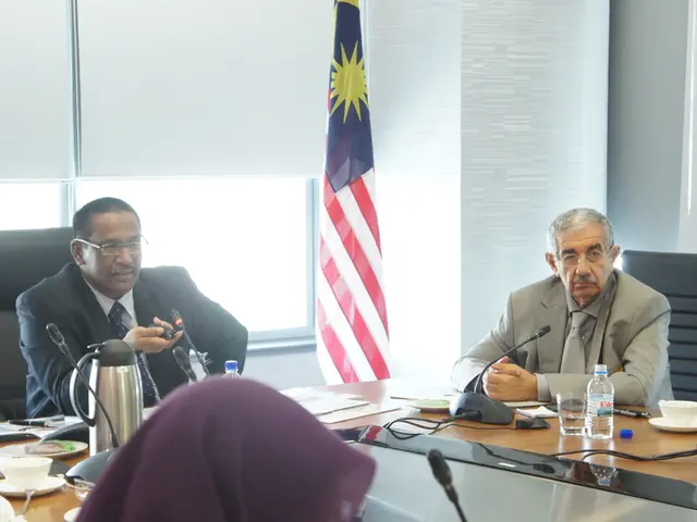 Customs Office Schweinfurt reports: Approximately 1.8 billion euros generated for national revenue...