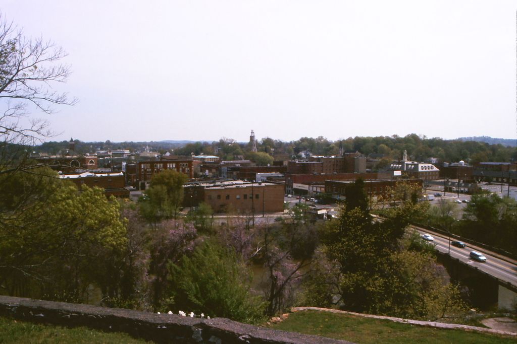 Impeding operational freedom: Rödermark issues financial strain warnings